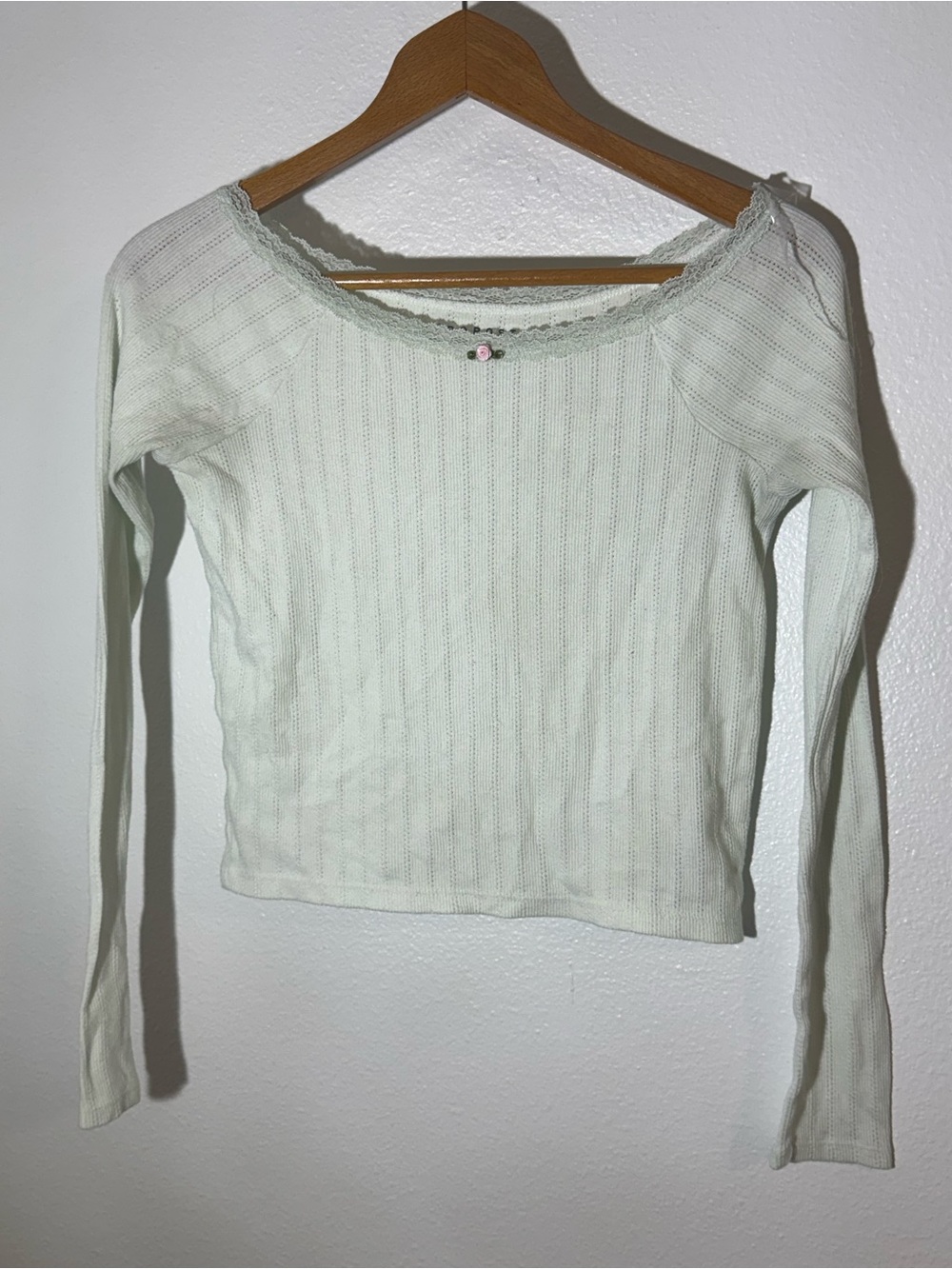 Aeropostale Long-Sleeve Ribbed Scoop Neck Top